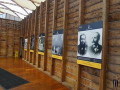 -怀托摩萤火虫洞