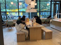 -奈雪的茶(青岛卓悦里INTOWN店)