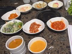 -肉加韩国料理·烤肉(金茂湾店)