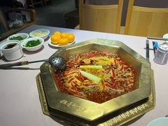 牛油锅中锅-蜀九香火锅(玉林店)