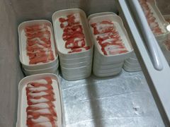 -蒙肥羊·酸汤潮牛·鲜牛肉火锅烤肉自助(岗顶店)