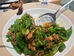 -俏湖兰·辣椒炒个肉(海沧店)