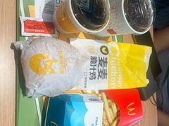 -麦当劳(浦江镇绿地乐和城店)