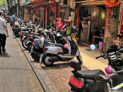 -琼大师东方烤乳猪(亚特兰蒂斯店)