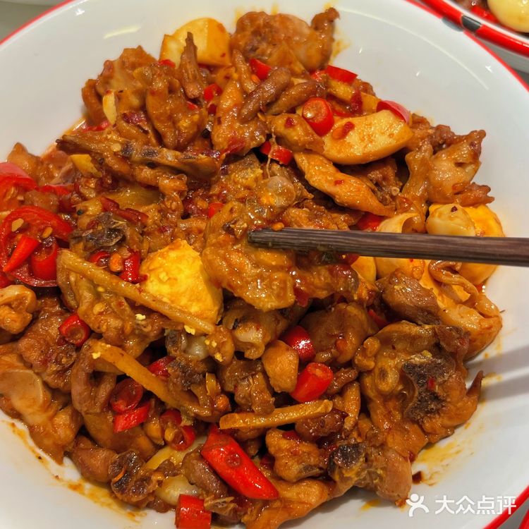 深圳人的笨萝卜🥳闭眼点都好吃