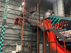 -极限PLAY运动娱乐新世界·团建派对潮玩休闲馆·室内蹦极高空游乐园