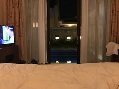 -三亚亚龙湾雅高铂尔曼别墅度假酒店