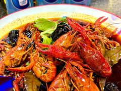 -路边边.炒菜烧烤.音乐餐厅(良乡长虹店)