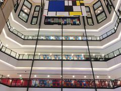 -梅龙镇广场