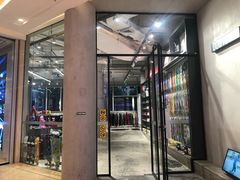 -吾悦广场(南京鼓楼店)