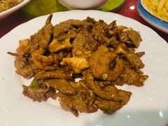 爆三样-大眼锅贴水饺(河东店)