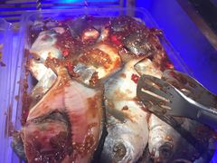 金鲳鱼-大漠风烤肉火锅自助餐厅(鹰展店)