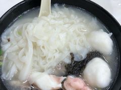 紫菜墨三鲜粉-文辉墨鱼丸大王(铜锣湾渣甸街总店)