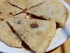 -大众跷脚牛肉馆·非遗传承单位(峨眉山店)