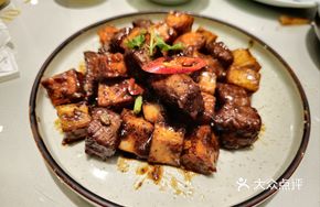 Black Pepper King Oyster Mushroom and Sweet Potato Stir-fry with Beef