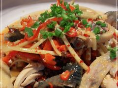 -湘味·鱼头王(上夼美食街店)