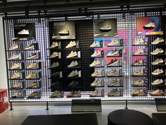 -李宁(大宁国际旗舰店)