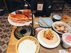 文房烤鸭-局气烤鸭·北京菜(前门店)