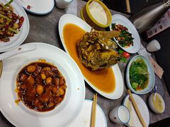 -闫府私房菜·百年鲁菜(恒隆店)