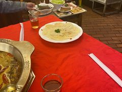 -山城年华老火锅(玉林店)