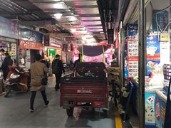 -鑫朱雀农贸批发市场