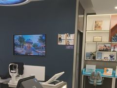 -镜客眼镜(浦江欢乐颂店)
