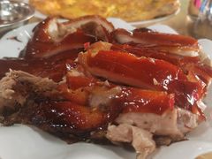 -黄记四更烤乳猪店