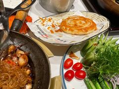 -皇冠明珠鱼翅楼(水上公园店)