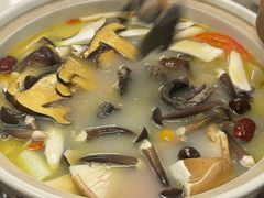 -土连锅·现熬养生汤锅(梁家巷店)