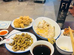 -咸亨酒店