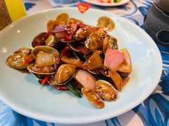 香辣炒花蛤-川流不息·地道川菜(新松江路店)