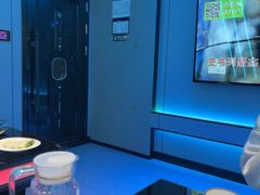 -唯爱KTV聚会餐厅(仙林东城汇店)