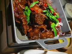 锅仔香焖小牛肉-弄堂里(雨花客厅店)