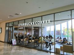 -星巴克臻选(盐城金鹰聚龙湖店)