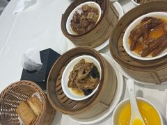 -万龙洲海鲜(大兴绿地缤纷城店)