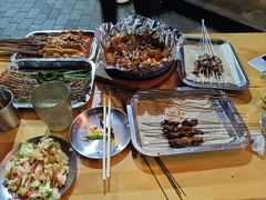 -老兰家传统烧烤炒菜泡馍(小南门店)