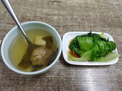 -煲煲香快餐(南京路店)
