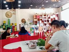 大堂-乙丙丁正宗昭通天麻火腿鸡(总店)