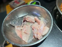 -小饕荟雅安贡椒鱼鲜馆(广福桥店)