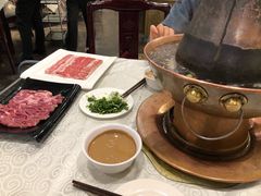 传统手切涮羊肉-东来顺饭庄(apm总店)