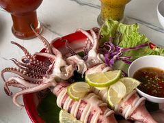 -Kat's Kitchen