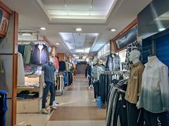 -龙翔服饰城(龙翔大厦店)