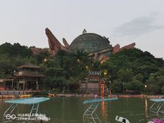 -茅山东方盐湖城景区