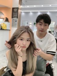 -V8潮牌·接发烫染连锁