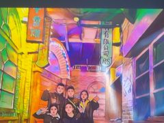 -荒岛实景沉浸密室(江汉路1店)