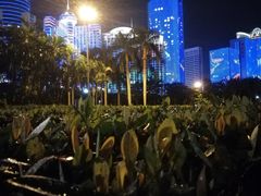 -万绿园