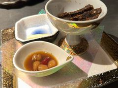 -铭牛烧肉·和牛海鲜自助(高新月牙湖店)