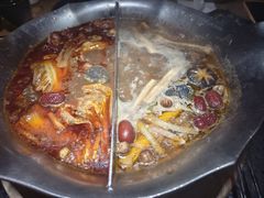 -湊湊火锅·茶憩(上海合生汇店)