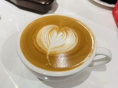 -优咖里里音乐咖啡吧