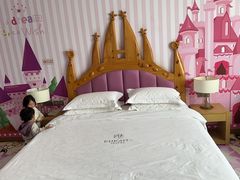 -泉城欧乐堡戏水湾艺术养生温泉